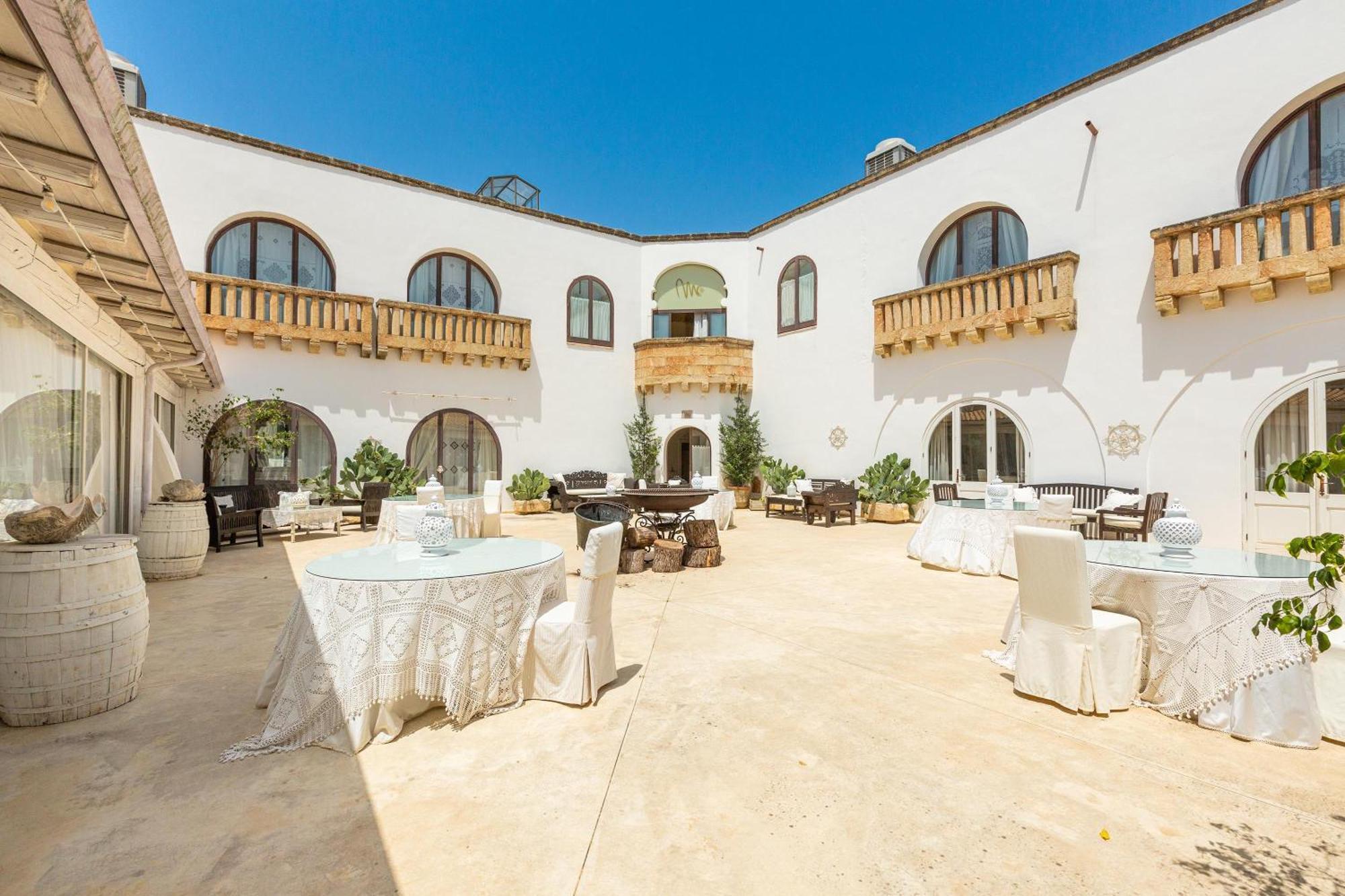 Masseria Cucuruzza Hotel Felline Esterno foto