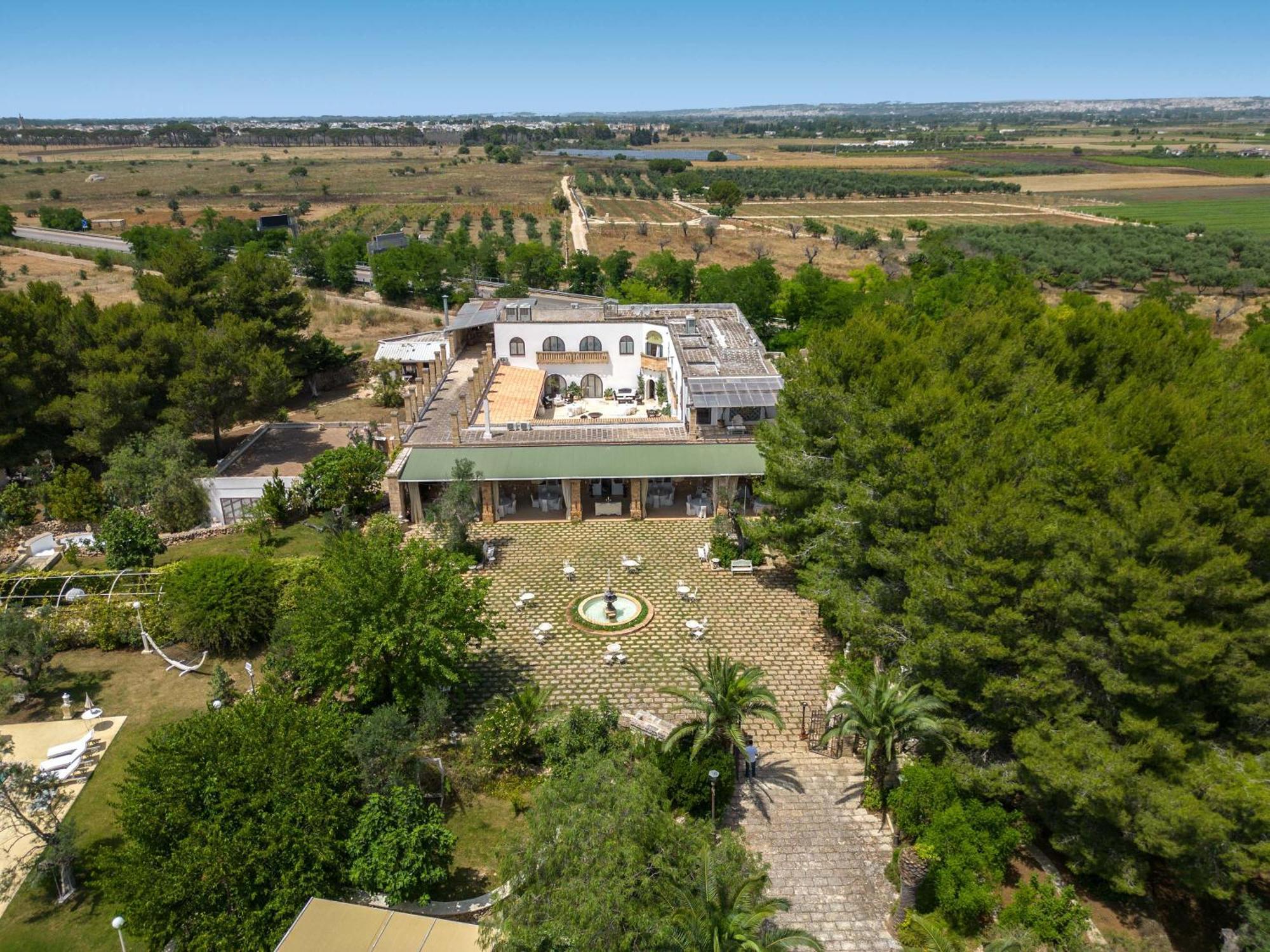 Masseria Cucuruzza Hotel Felline Esterno foto